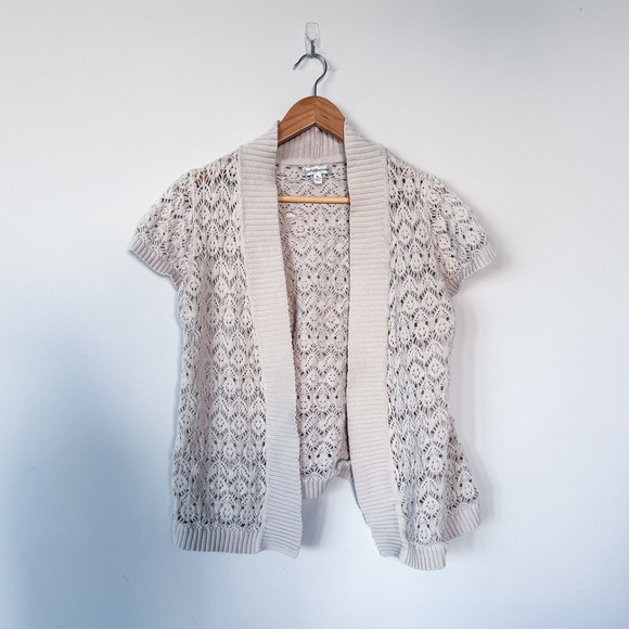 croft & barrow Sweaters - 3/$20⚡️ Croft & Barrow Cream Knit Short Sleeve Cardigan Festival Boho Bohemian
